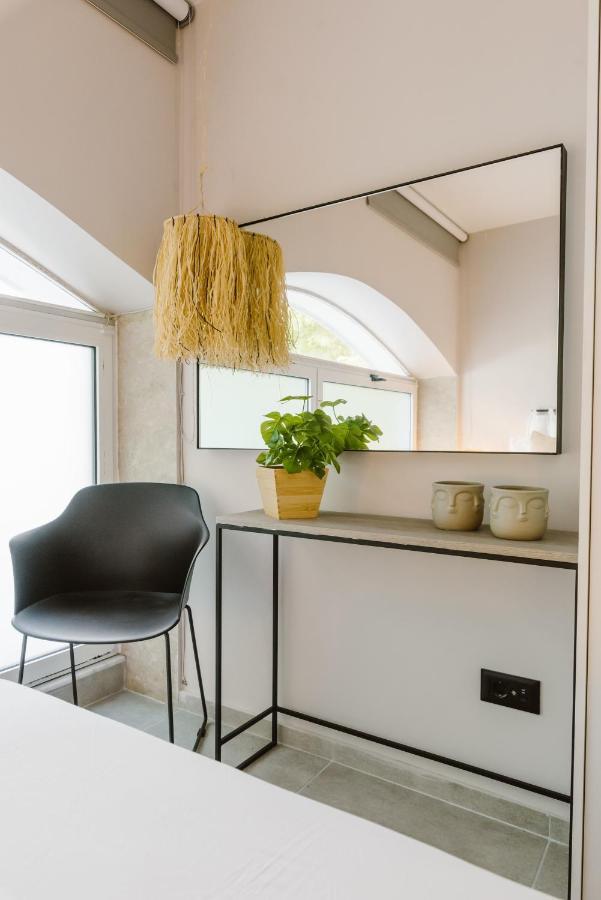 Manolis Loft Apartment, Rhodes Town Rhodes City Екстериор снимка